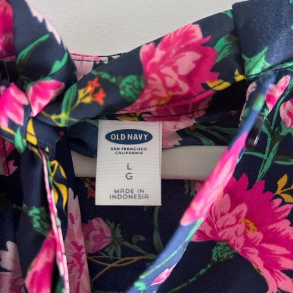 Old Navy Blue and Pink Dress with Vibrant Floral Design - Picture 4 of 8